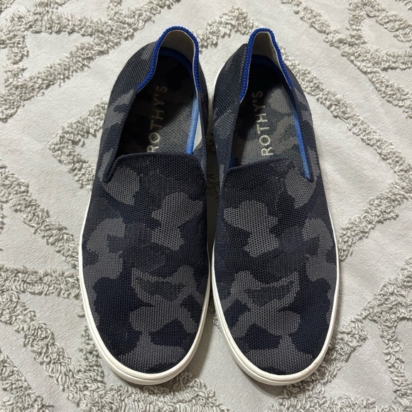 Rothy's Shoes - Rothy’s The Original Slip-On Sneaker size 8.5